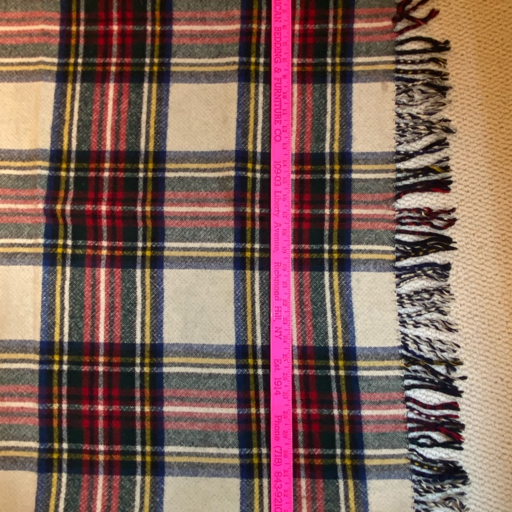Vintage, Reversible, Baby Stroller/Carriage Blanket
Curvon Jumbo - Picture 4 of 5
